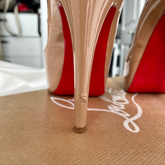 Christian Louboutin Lady Peep Nude Patent Leather - Picture 6 of 16